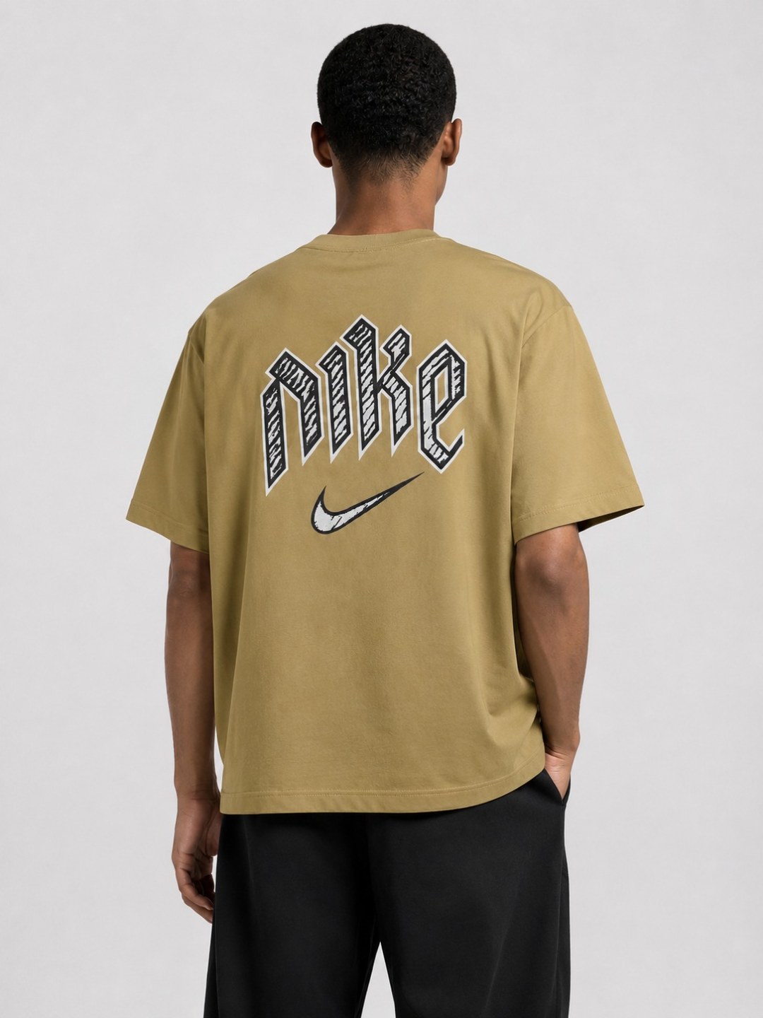Camiseta Nike Gothic Division - Caqui — foto 2