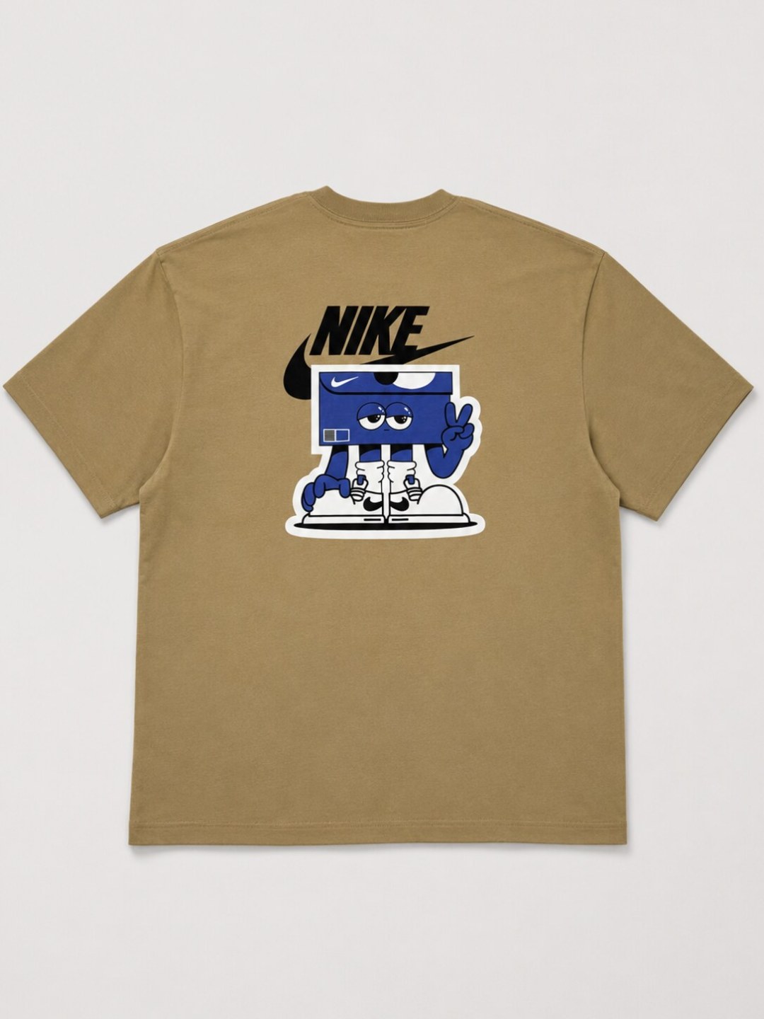 Camiseta Nike Oversized Street Box- Bege
