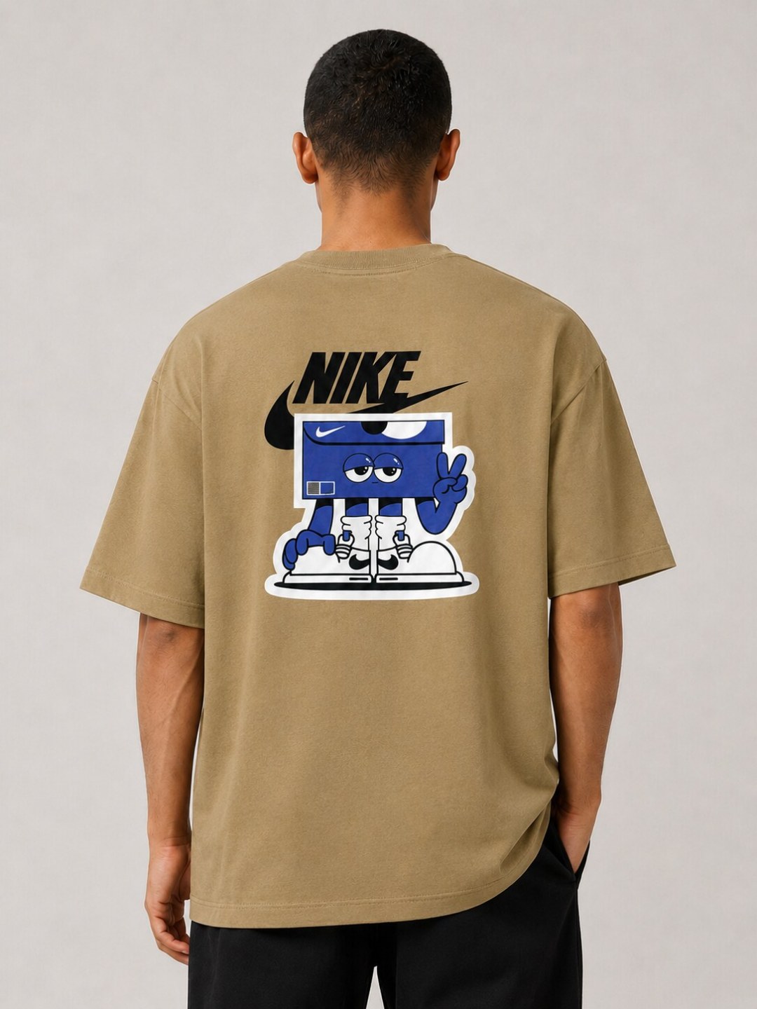 Camiseta Nike Oversized Street Box- Bege — foto 2