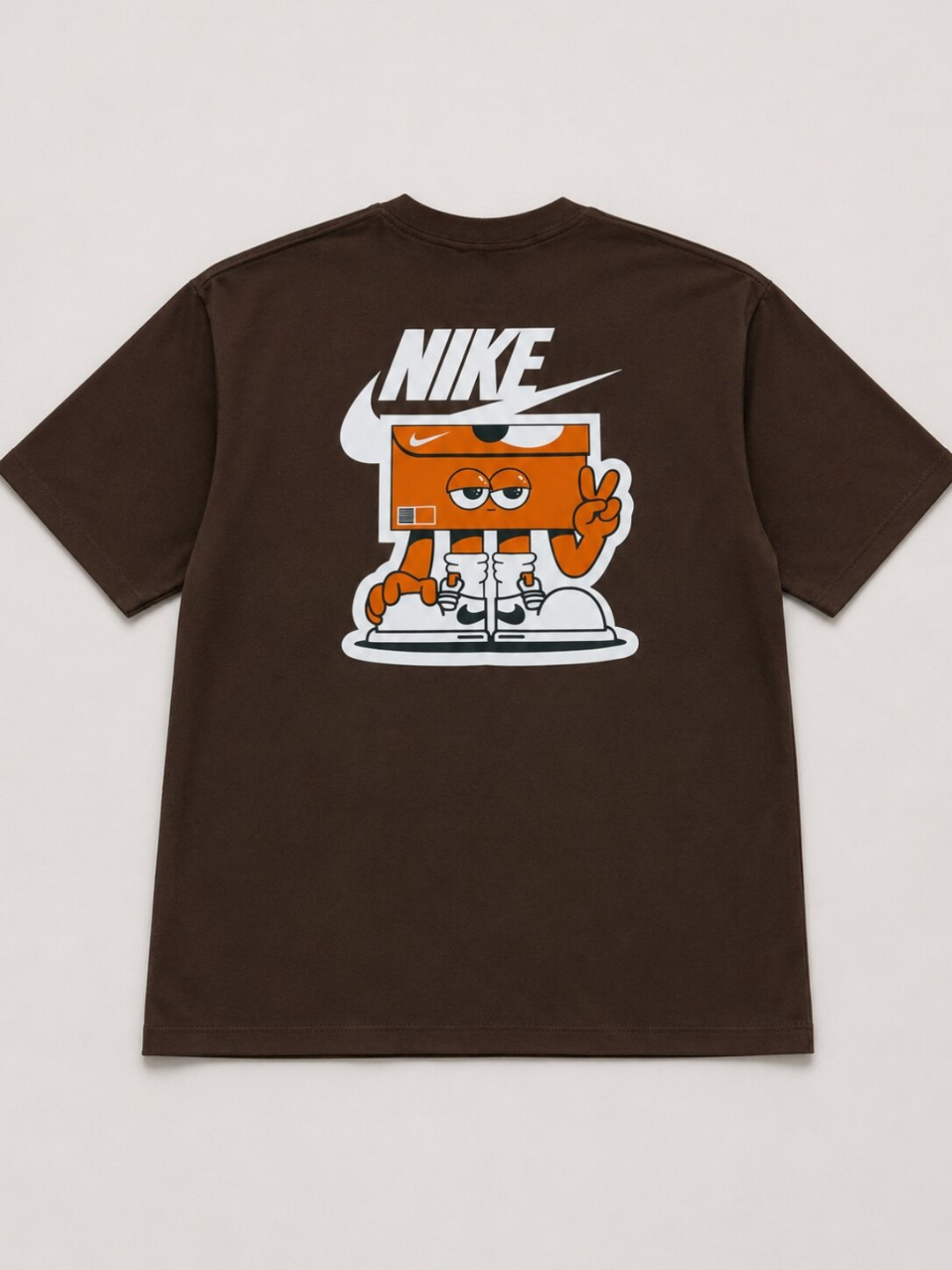 Camiseta Nike Oversized Street Box- Marrom