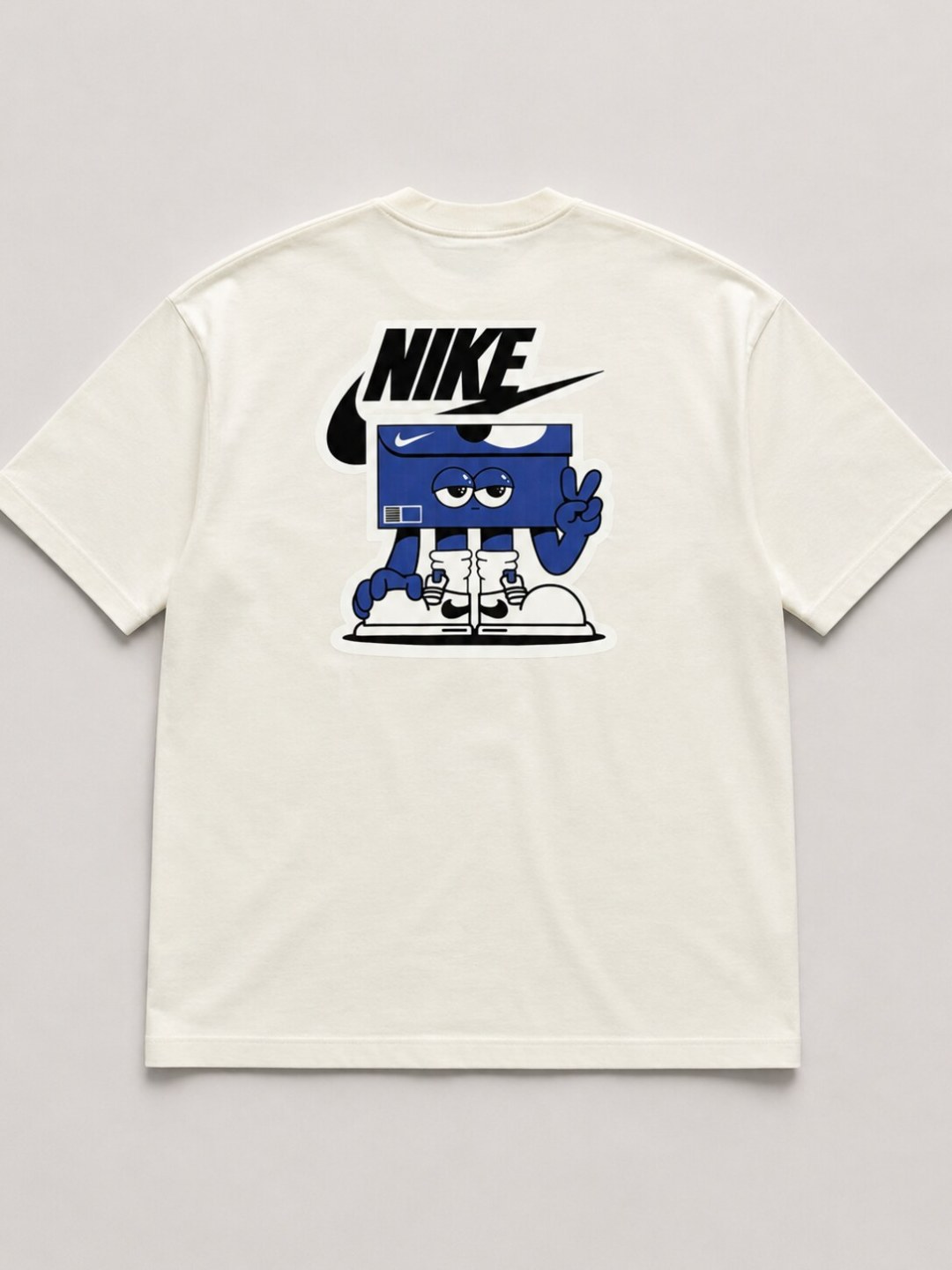 Camiseta Nike Oversized Street Box- Off