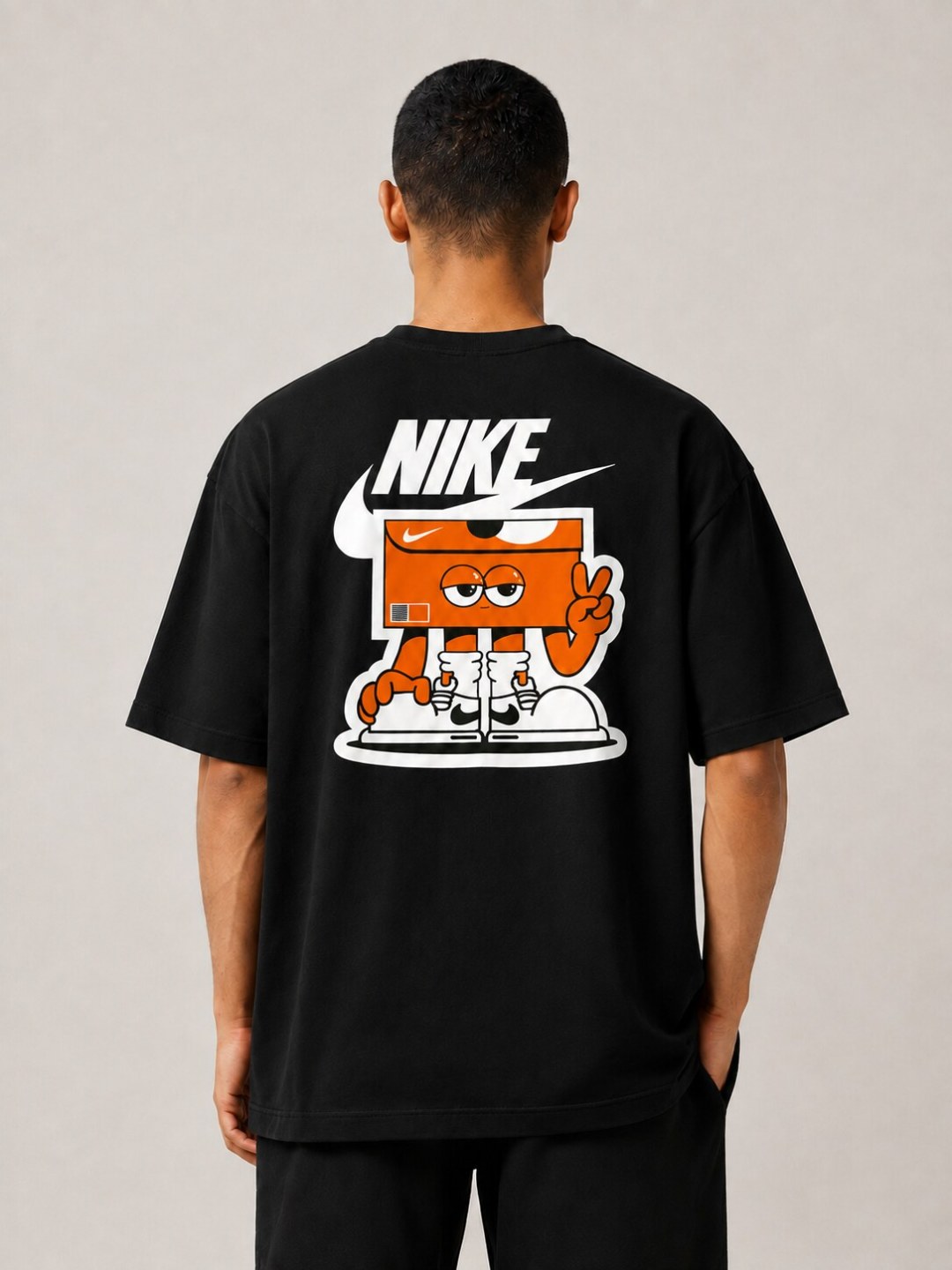 Camiseta Nike Oversized Street Box- Preta  — foto 2