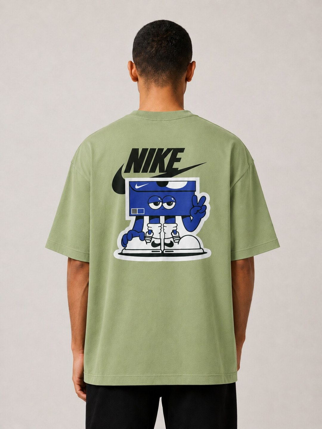 Camiseta Nike Oversized Street Box- Verde — foto 2