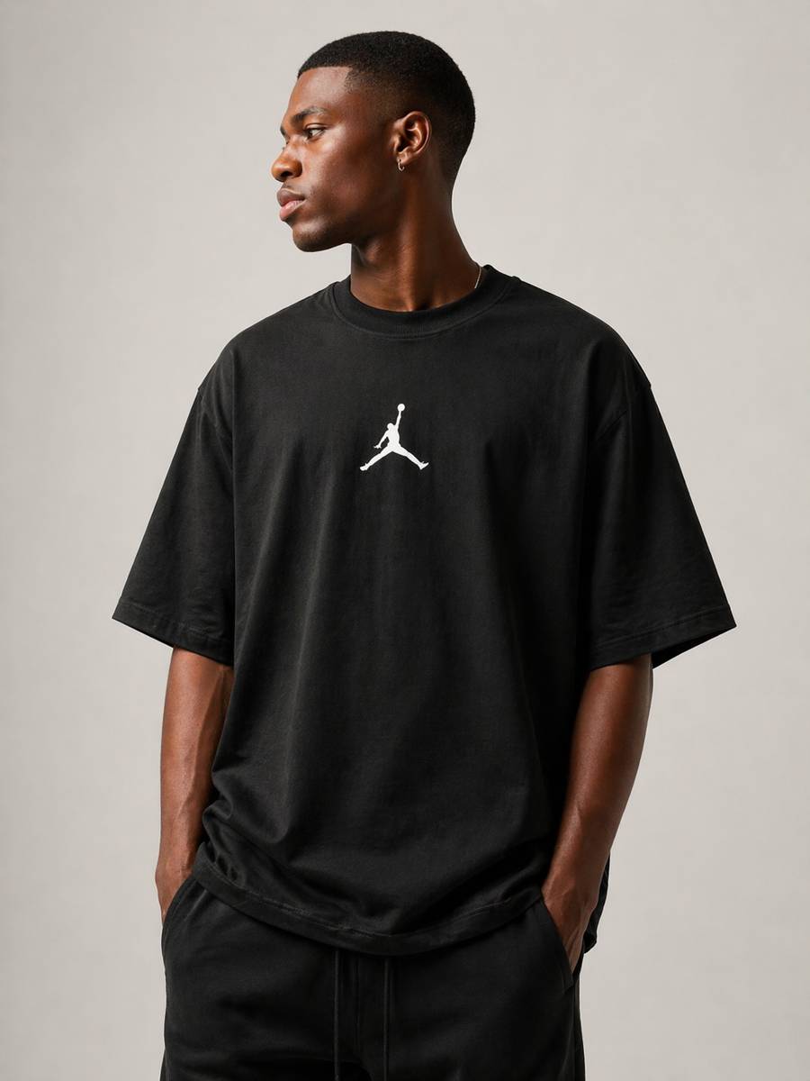Camiseta oversized MJ preta  — foto 4