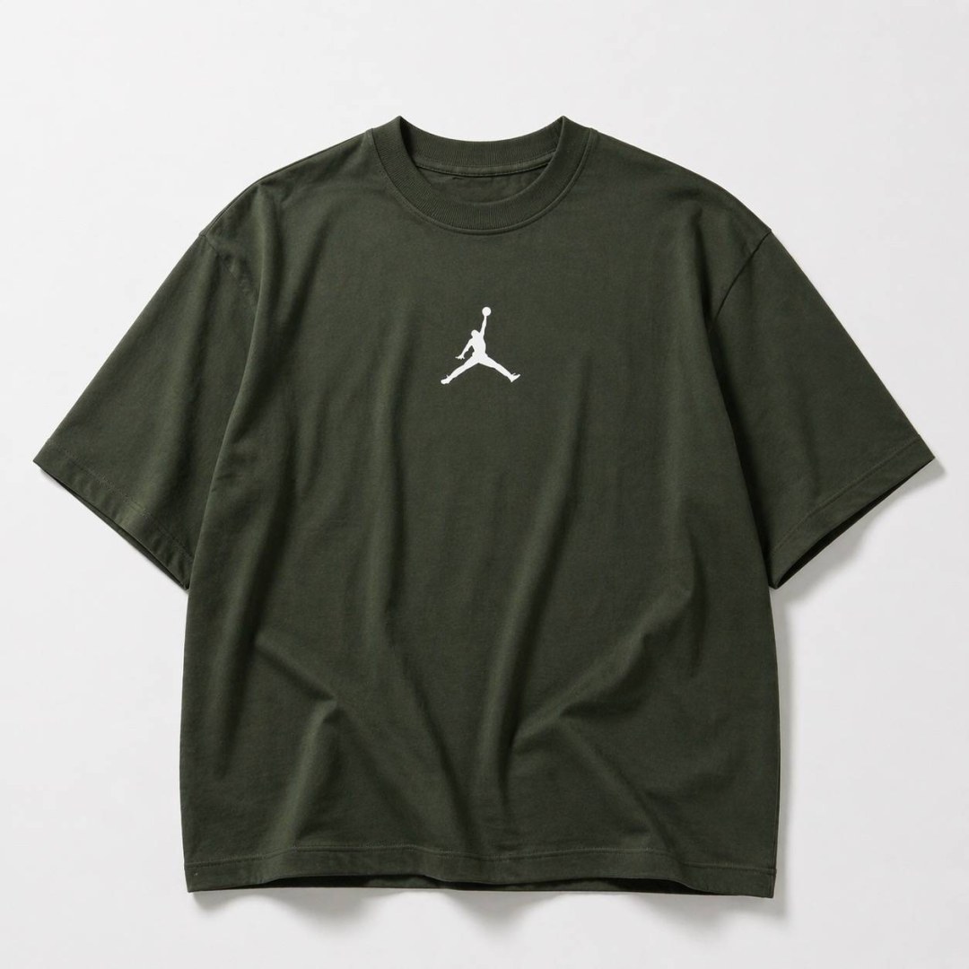 Camiseta oversized MJ verde  — foto 3