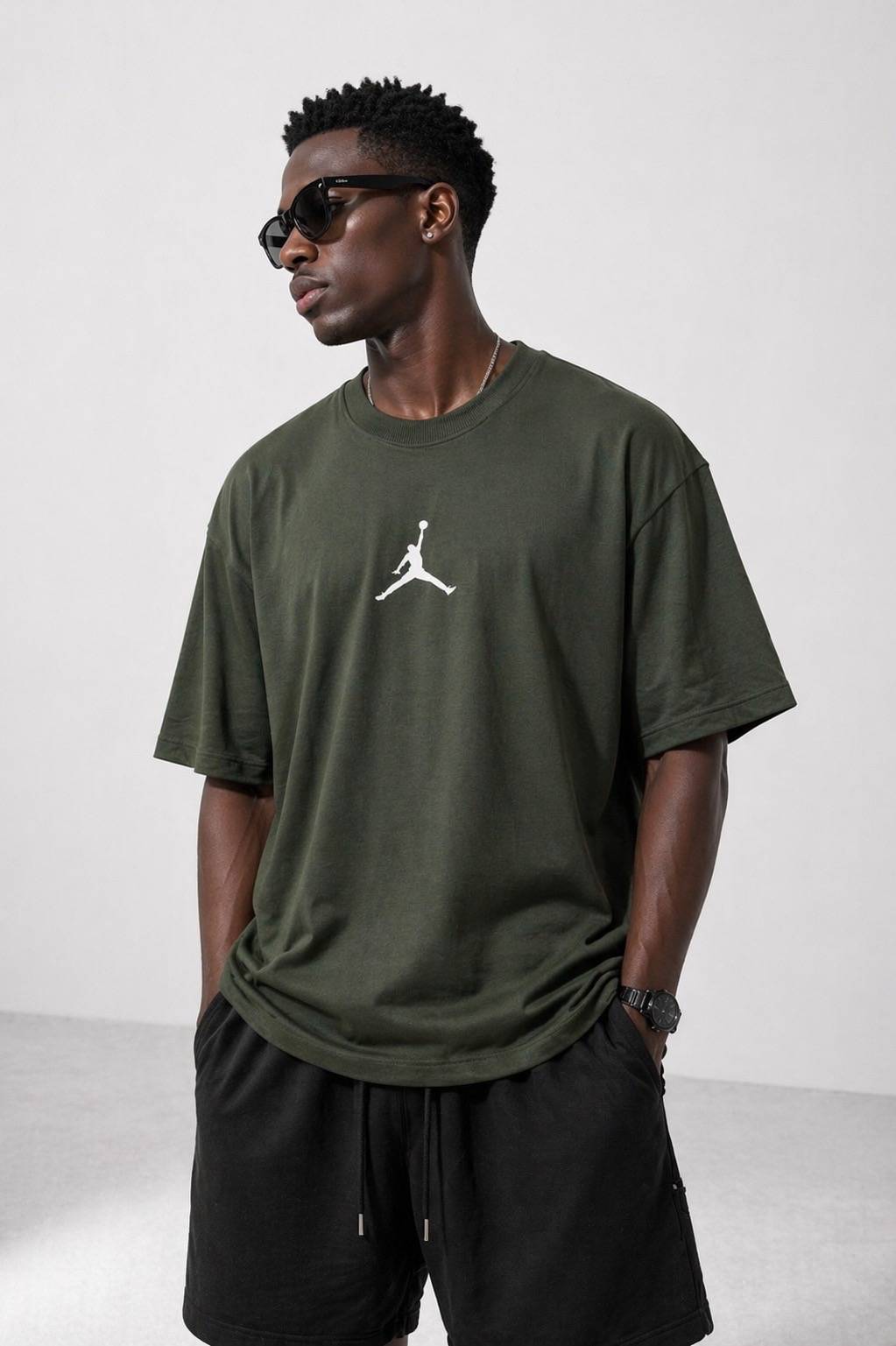 Camiseta oversized MJ verde  — foto 4