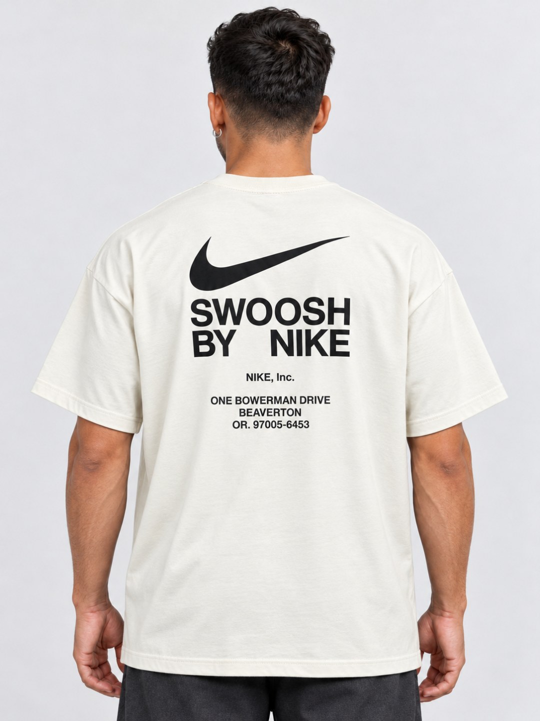 Camiseta Oversized Swoosh By Nike