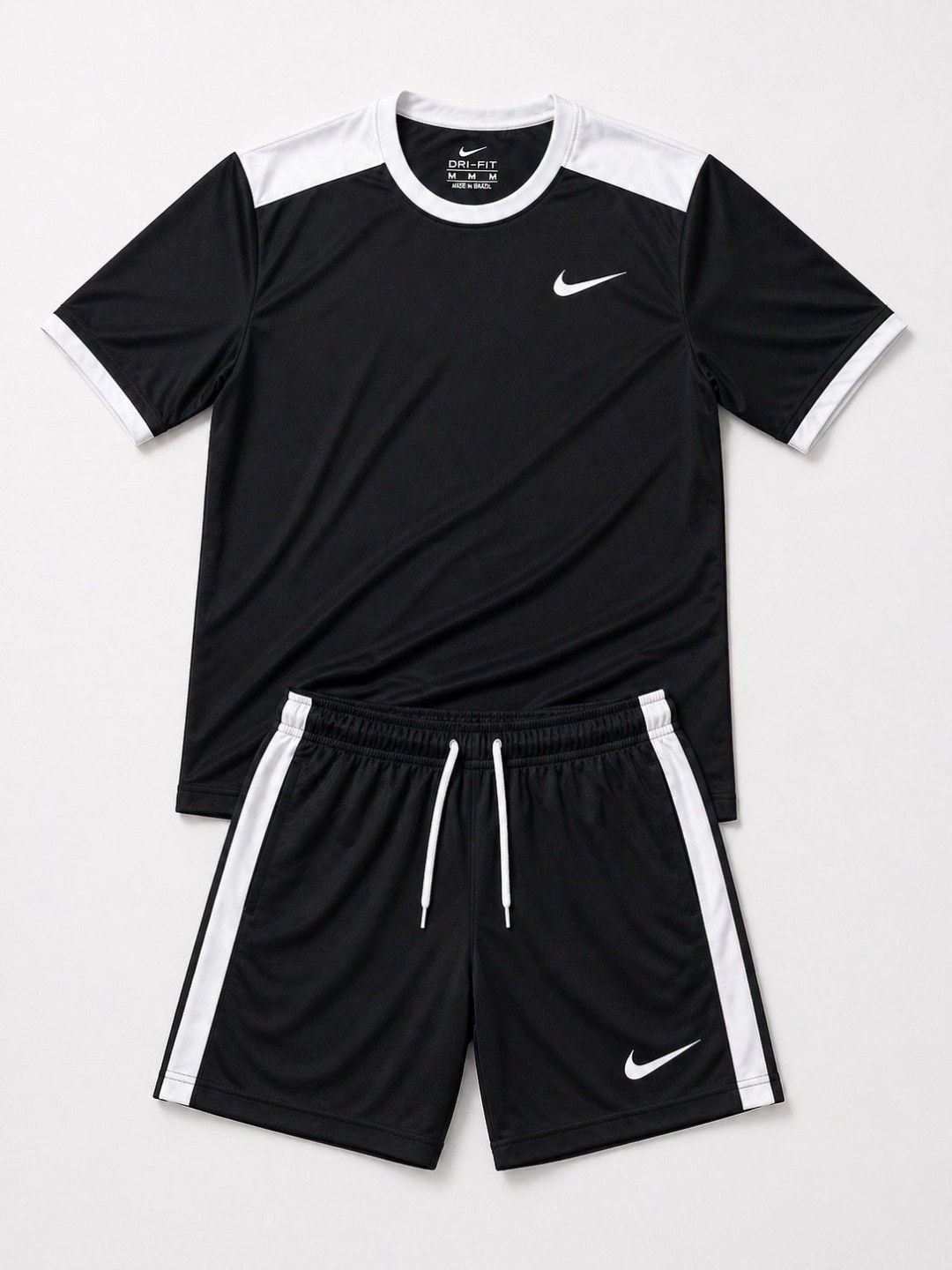 Conjunto Nike dri-fit preto 