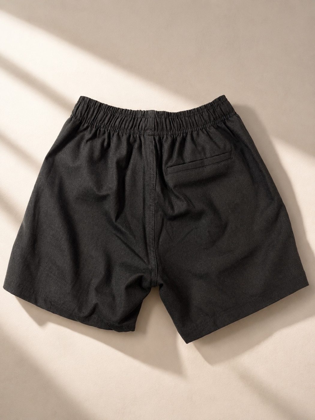 Short de linho preto Calvin Klein — foto 2